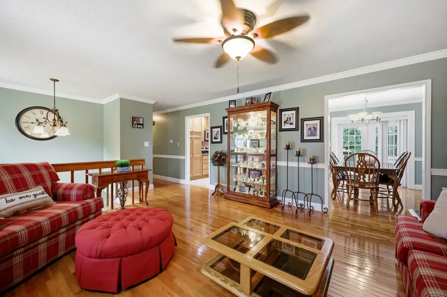 108 Carrie Court, Lexington, KY 40515 - #3