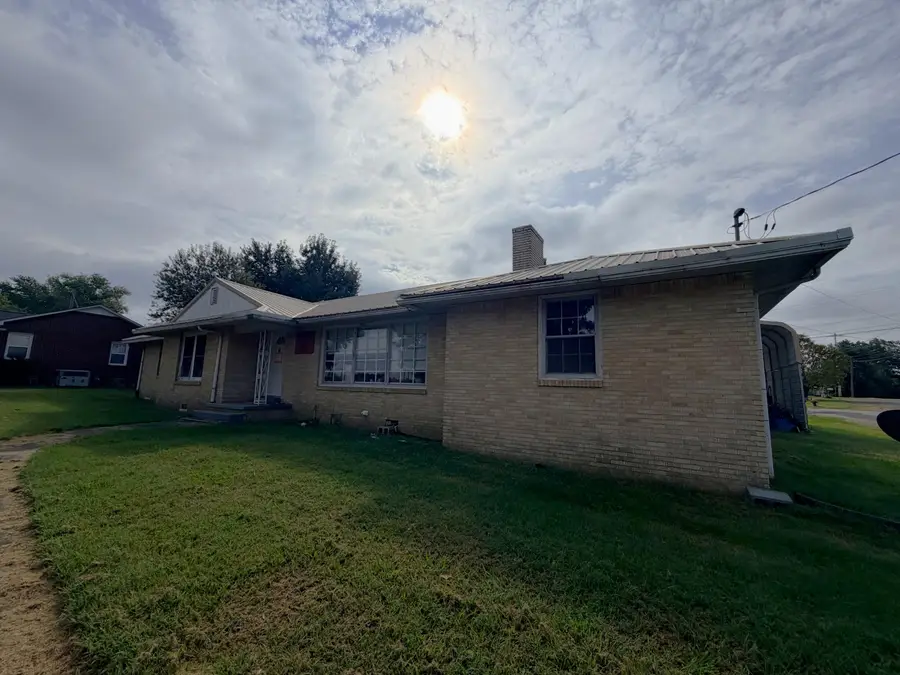 1516 W Broadway, Mayfield, KY 42066 - #2
