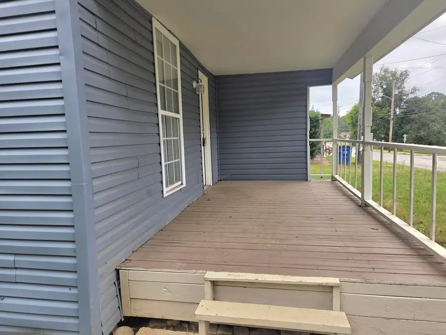 607 N 2nd Street, Central City, KY 42330 - #2