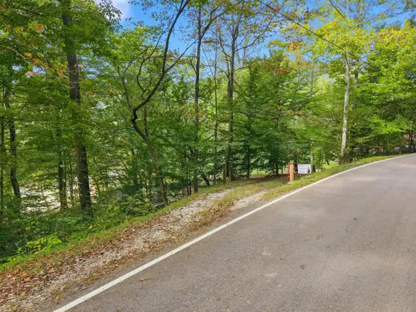 4931 N Fork Road, Stanton, KY 40380