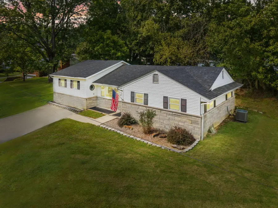 408 S Willow Drive, Morehead, KY 40351 - #2