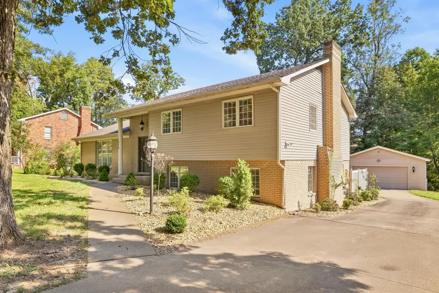 1050 Friedman Lane, Paducah, KY 42001 - #3
