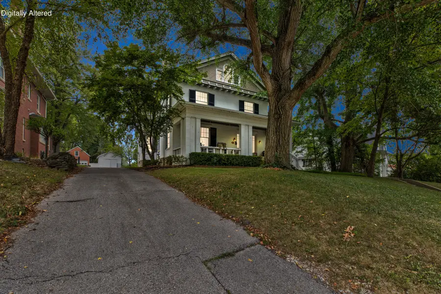 305 W Main Street, Mount Sterling, KY 40353 - #2
