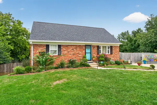 1633 Thames Drive, Lexington, KY 40517