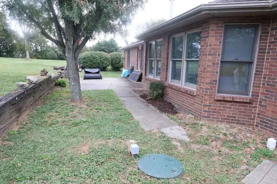 105 Crystal Springs Drive, Mount Sterling, KY 40353 - #3