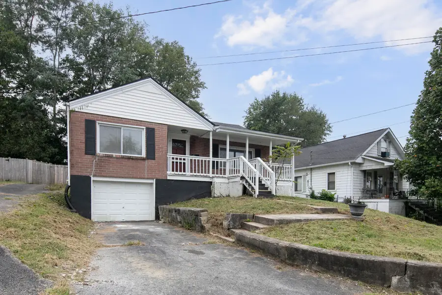 600 College Street, Winchester, KY 40391 - #2