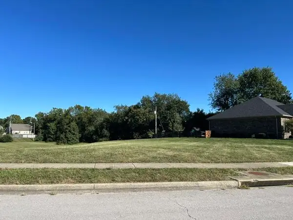 1031 Hillary Terrace, Versailles, KY 40383