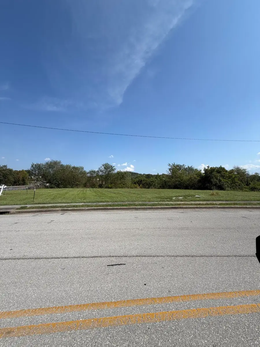 155 Monticello Street, Somerset, KY 42501 - #2