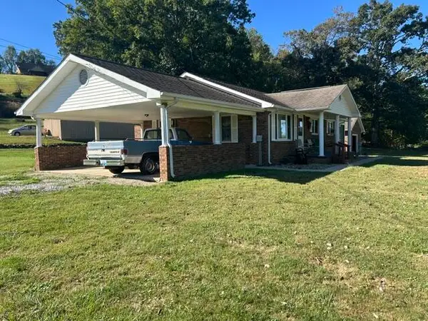 63 Masters Lane, East Bernstadt, KY 40729
