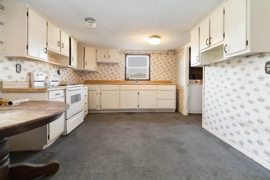 85 Walnut Street, Barbourville, KY 40906 - #3