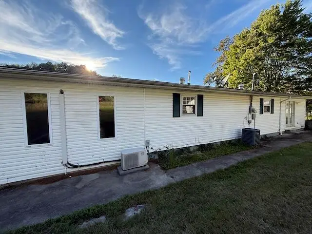 3006 N Highway 421, Manchester, KY 40962 - #3