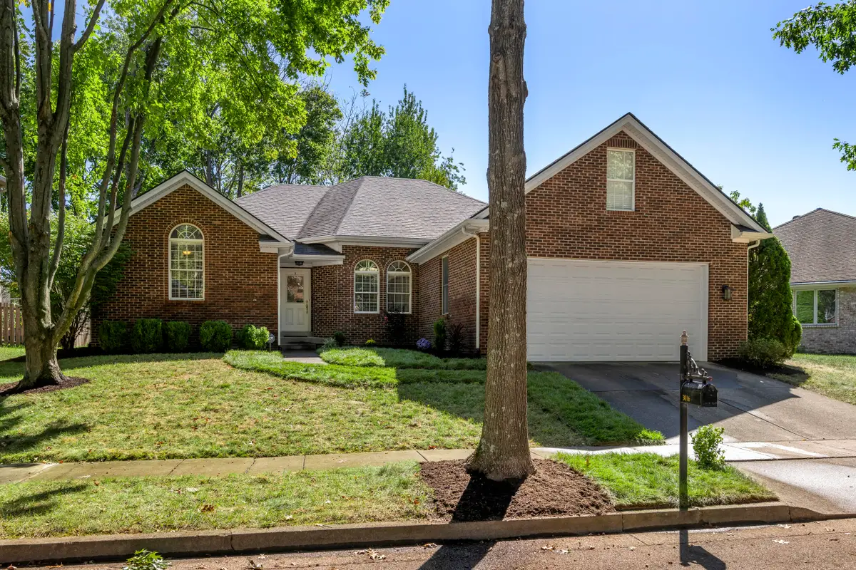 3016 Old Field Way, Lexington, KY 40513 - #1