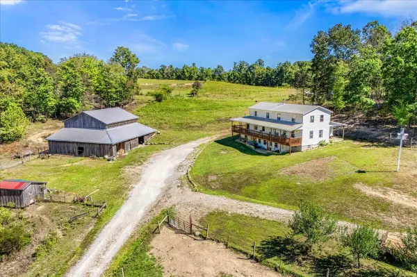 508 Ky-2002, McKee, KY 40447