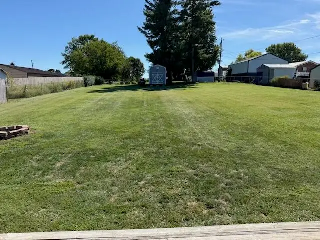 305 Albert Sidney Johnston Avenue, Maysville, KY 41056 - #3