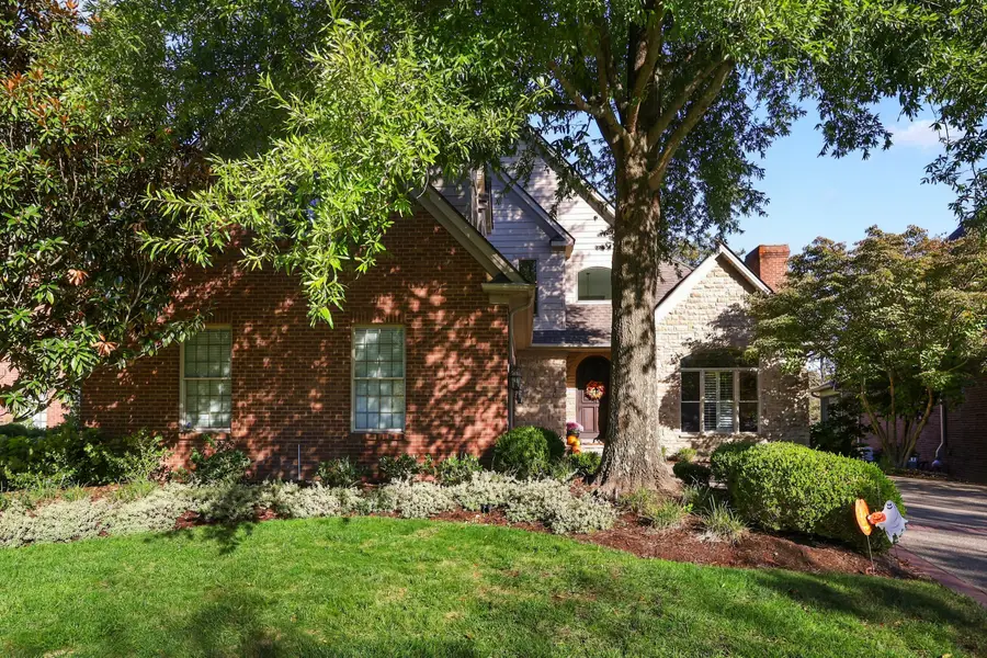 889 Golden Bell Place, Lexington, KY 40515 - #3