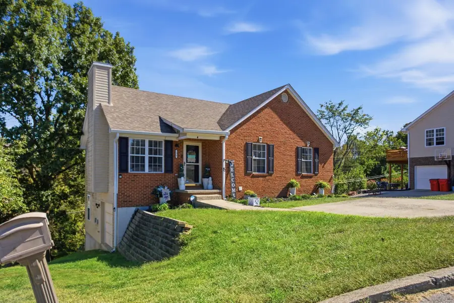 118 River Oak Drive, Frankfort, KY 40601 - #3