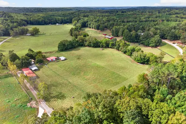 749 Mcnichols Road, Cadiz, KY 42211