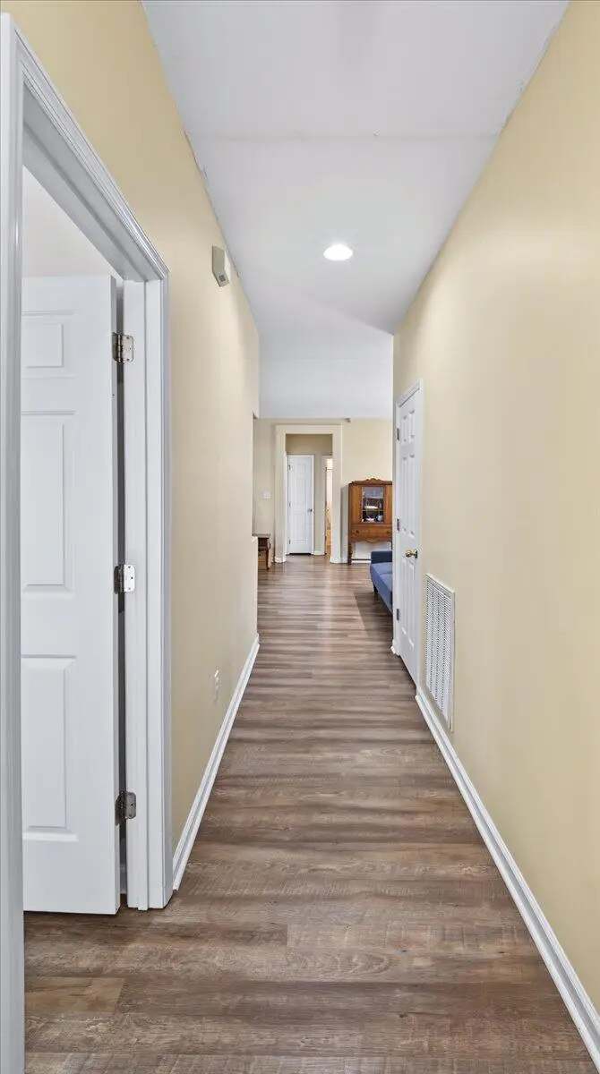 372 Lucille Drive, Lexington, KY 40511 - #3
