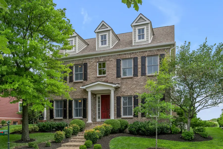 1885 Goodpaster Way, Lexington, KY 40505 - #2