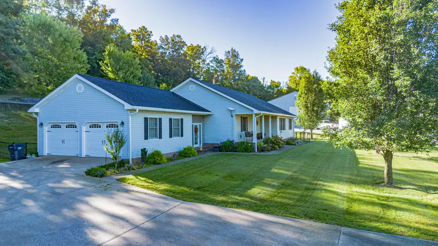 37 Wilson Drive, Marion, KY 42064 - #2
