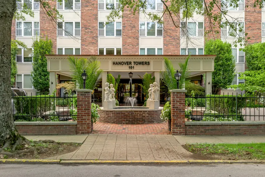 101 S Hanover Avenue #7B, Lexington, KY 40502 - #2
