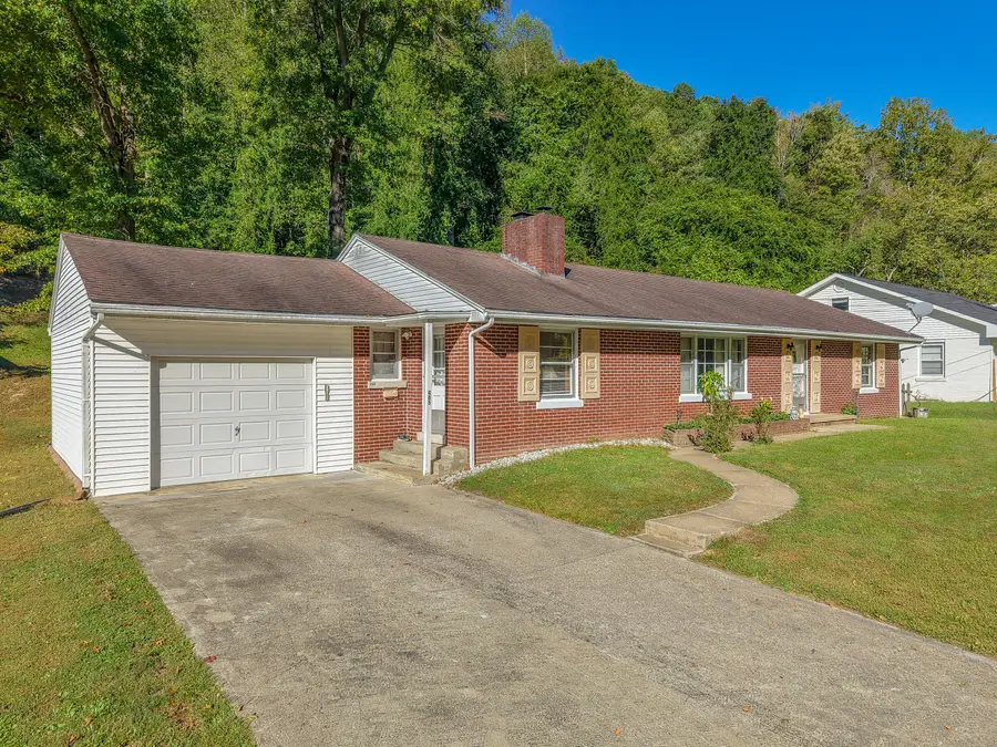 485 N Wilson Avenue, Morehead, KY 40351 - #2