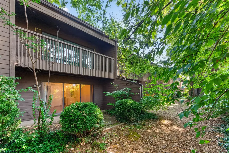 750 Shaker Drive #207, Lexington, KY 40504 - #2
