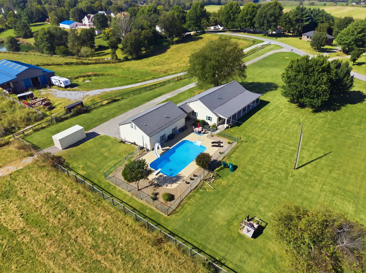 125 Royalty Drive, Lancaster, KY 40444 - #1