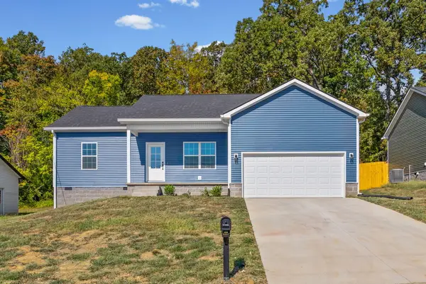 318 Pine Hill Drive, Hopkinsville, KY 42240