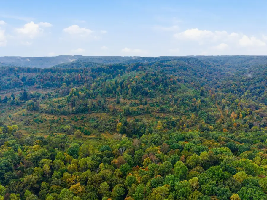 2000 Drum Road, Somerset, KY 42501 - #3