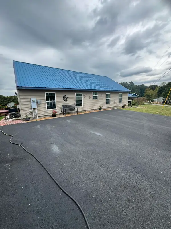 99 Tree Top Lane, Columbia, KY 42728