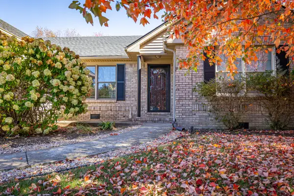 335 Colony Drive, Versailles, KY 40383