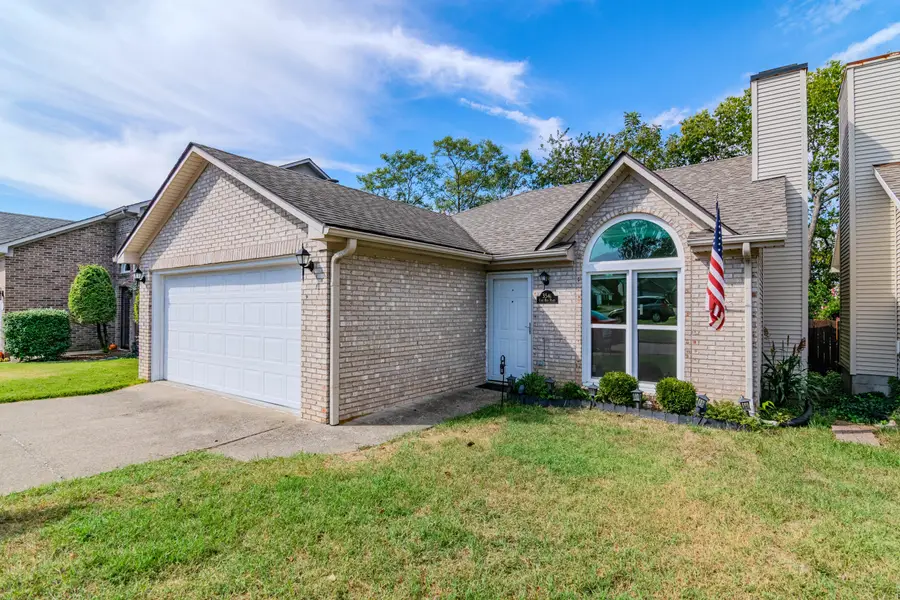 3541 Cave Hill Place, Lexington, KY 40513 - #2