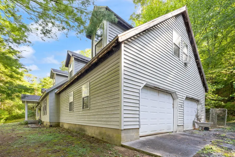 97 Burchett Lane, Staffordsville, KY 41256 - #3