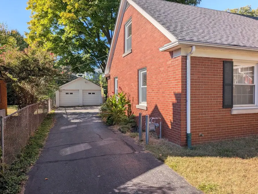 243 Burke Road, Lexington, KY 40511 - #2