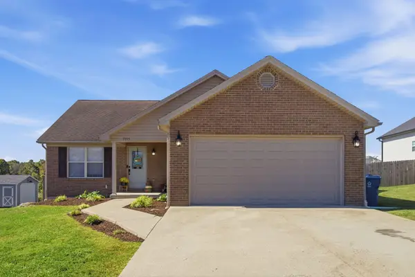 2004 White Oak Drive, Lawrenceburg, KY 40342