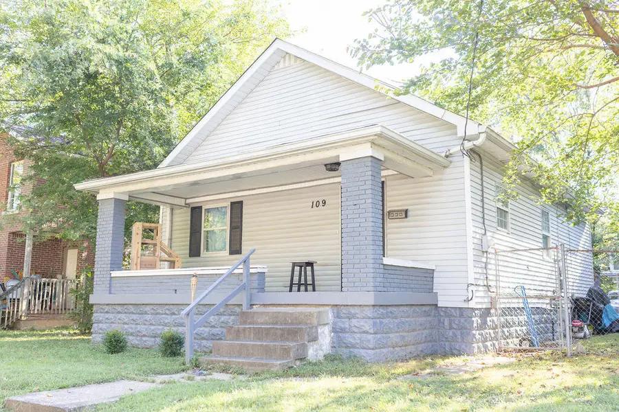 109 Boston Court, Louisville, KY 40212 - #2