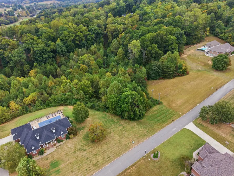 891 Woods Edge Drive, Somerset, KY 42503 - #2