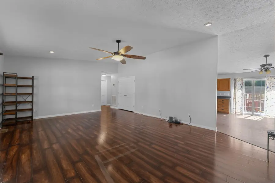 2119 Pope Road, Scottsville, KY 42164 - #3