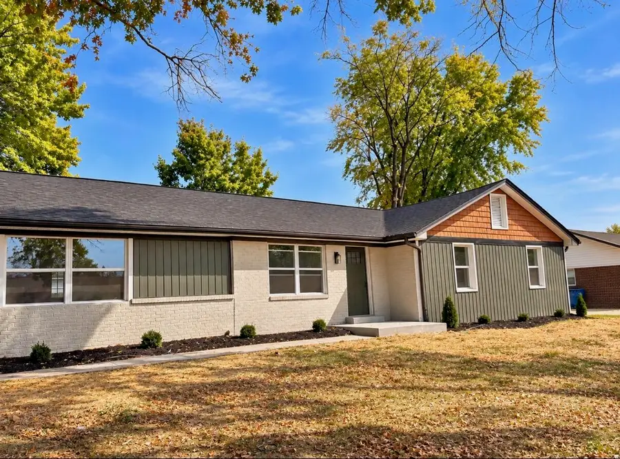 401 Sunset Drive, Lawrenceburg, KY 40342 - #2