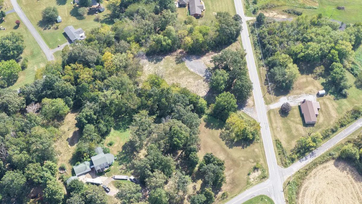 4182 S Kentucky 121, Mayfield, KY 42066 - #1