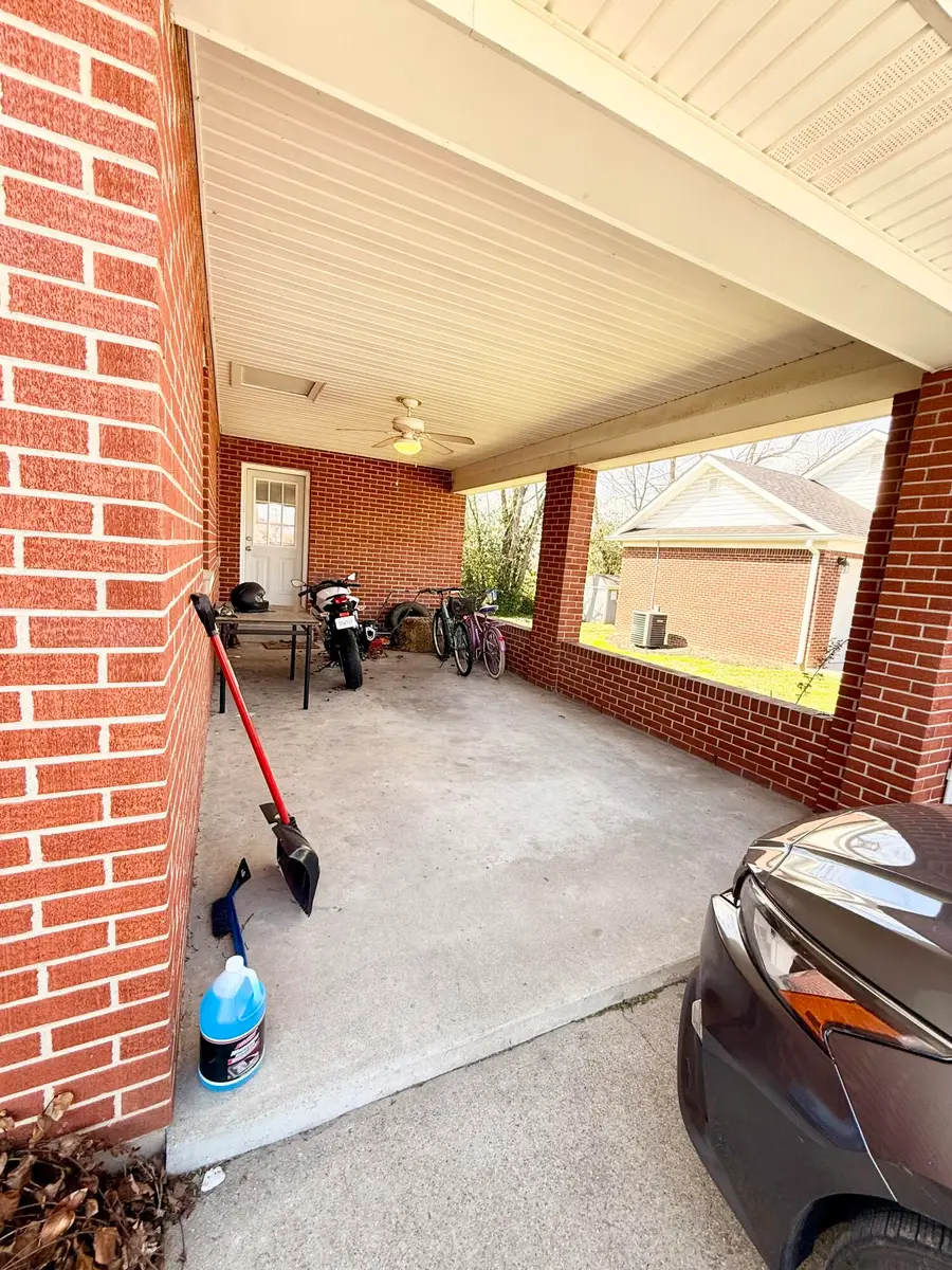 528 Ada Drive, Harrodsburg, KY 40330 - #2