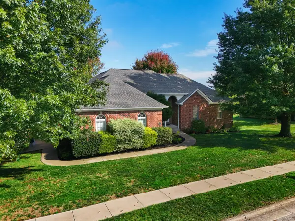 131 Oak Meadow Drive, Berea, KY 40403