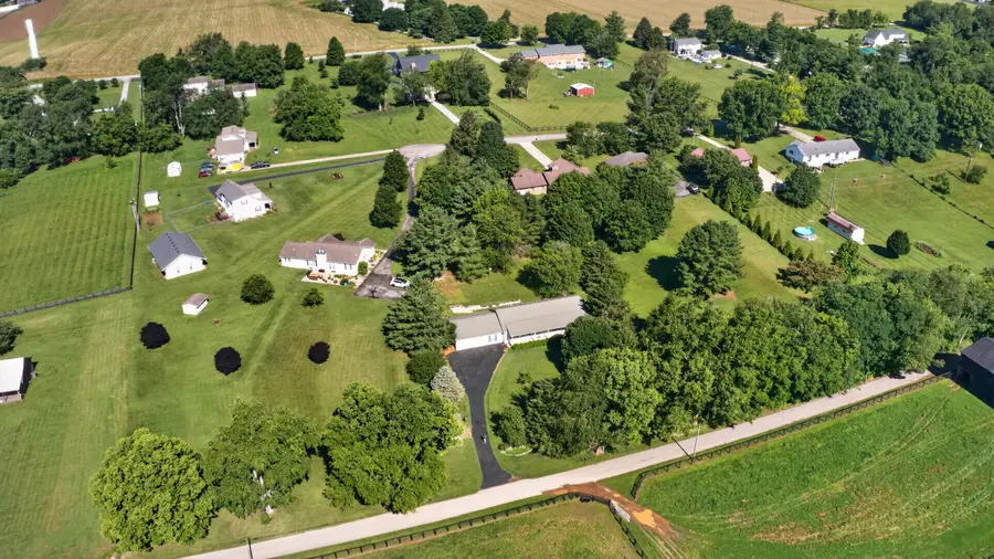 600 Ison Lane, Harrodsburg, KY 40330 - #2