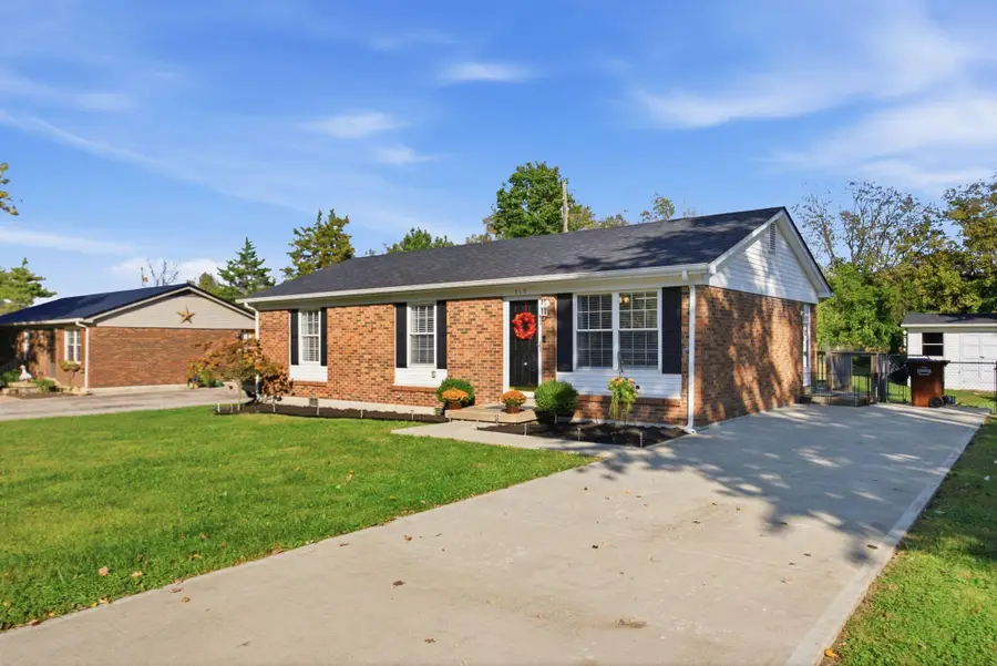 310 Yorktown Drive, Paris, KY 40361 - #3