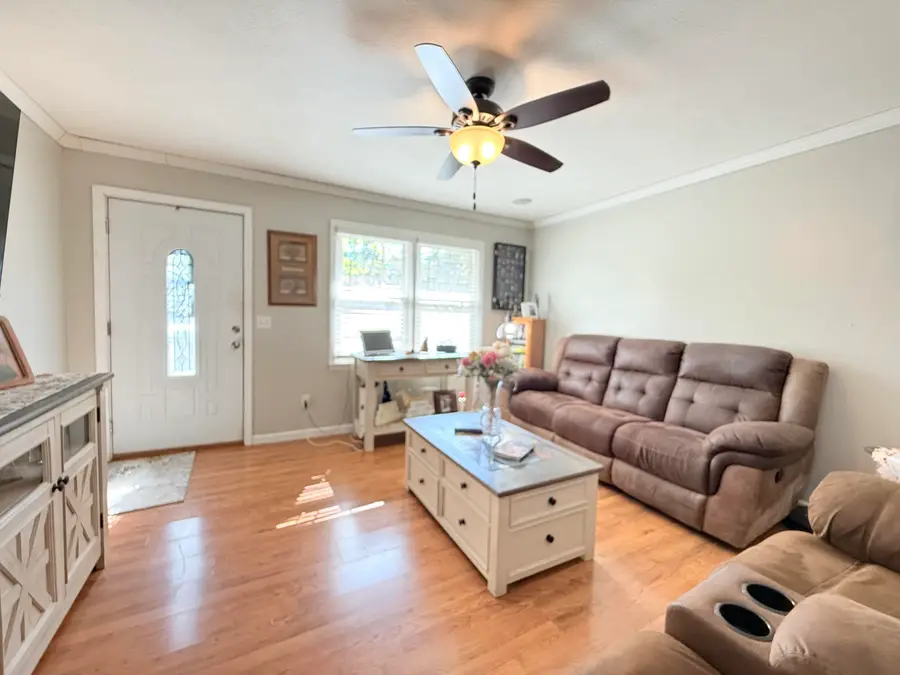 1608 Belmont Drive, Murray, KY 42071 - #2