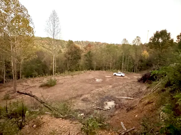000 Ray Johnson Road, East Bernstadt, KY 40729