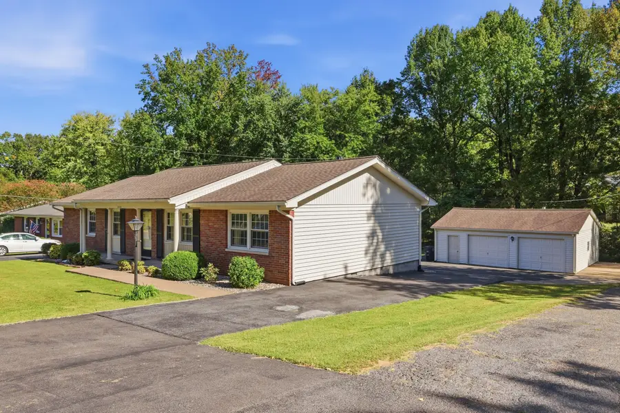 3724 Brookline Drive, Paducah, KY 42001 - #2