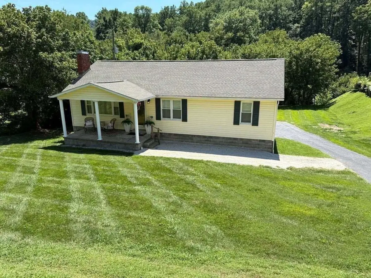 290 Ky Rt 3188, Langley, KY 41645 - #1