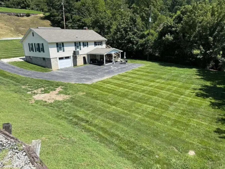 290 Ky Rt 3188, Langley, KY 41645 - #3